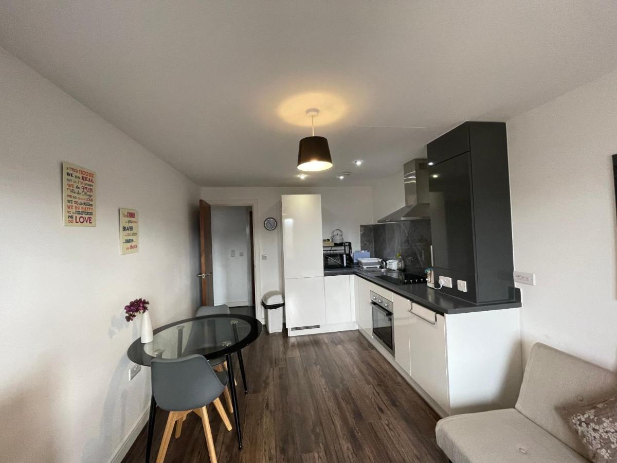Modern Apartment Near Bullring Birmingham Dış mekan fotoğraf